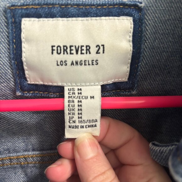 Forever 21 Jean Jacket medium wash denim jacket with pockets - Picture 4 of 9